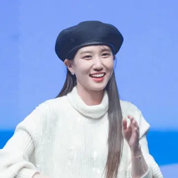 무인도의 디바 쇼케이스